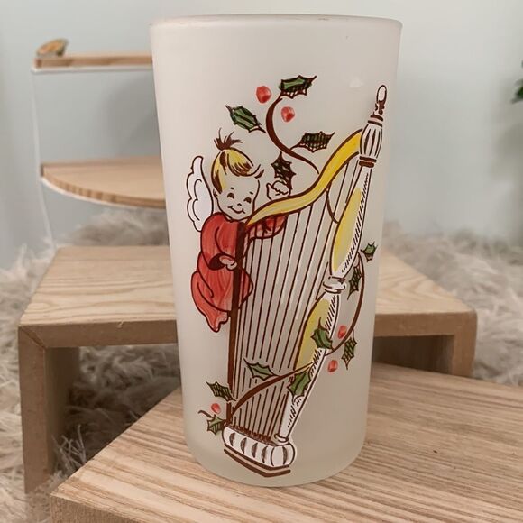 Vintage Set of 3 Christmas Angels Frosted
Glass Tumblers Designed by Fran Taylor - Picture 3 of 17